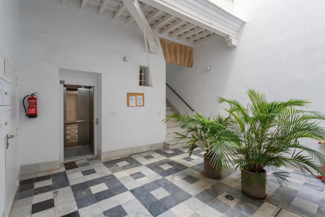 The Queen'S Designer Apartment By Cadiz4Rentals Dış mekan fotoğraf